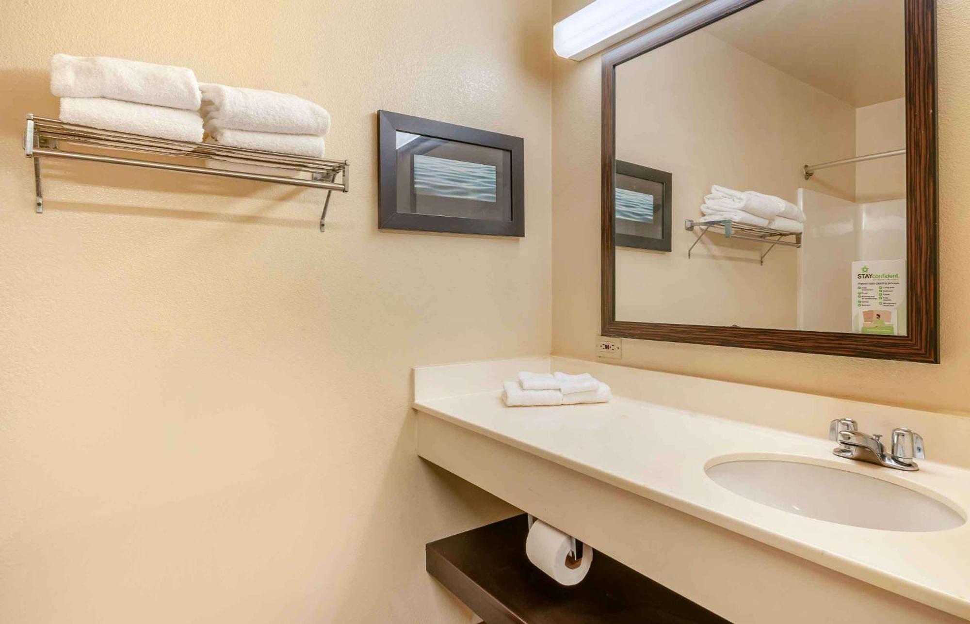 Extended Stay America Suites - Oakland - Emeryville Exterior photo