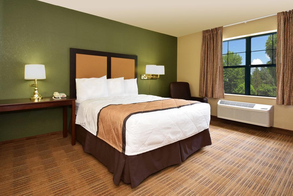 Extended Stay America Suites - Oakland - Emeryville Exterior photo