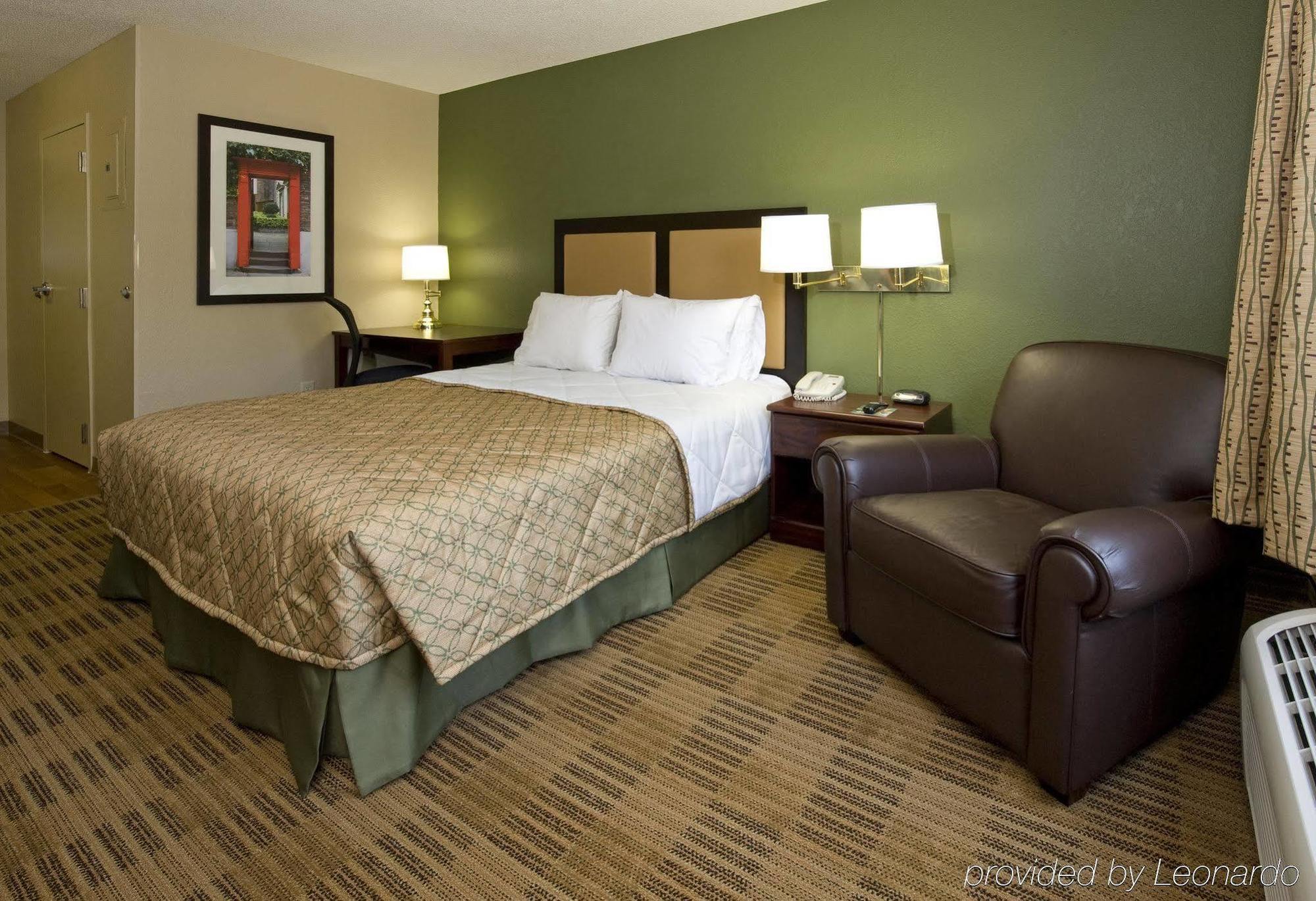 Extended Stay America Suites - Oakland - Emeryville Exterior photo